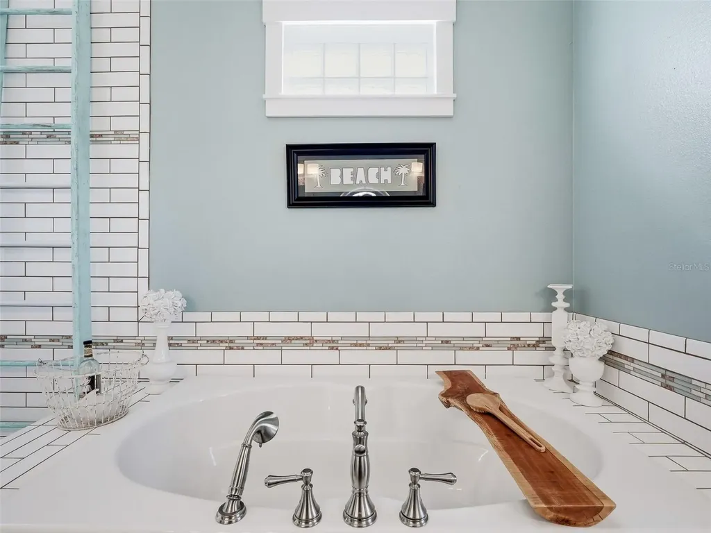 119 Faulkner Street New Smyrna Beach FL 32168
