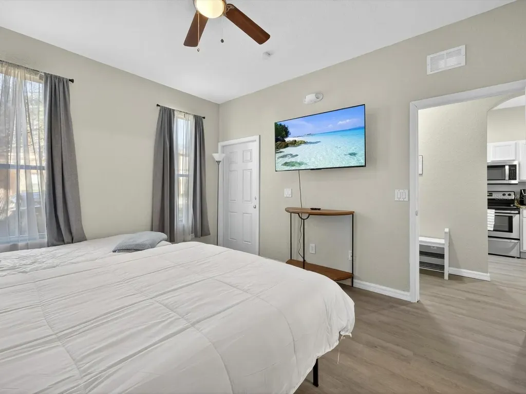 3948 Calabria Avenue Davenport FL 33897