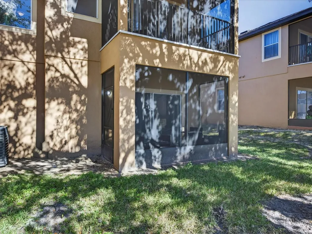 3948 Calabria Avenue Davenport FL 33897