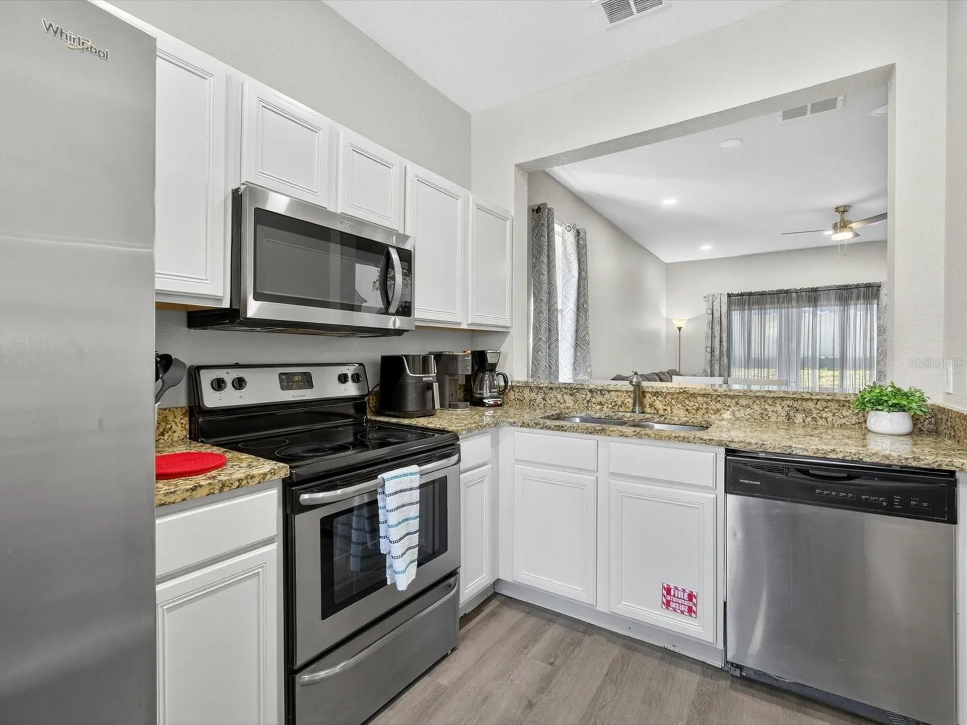 3948 Calabria Avenue Davenport FL 33897