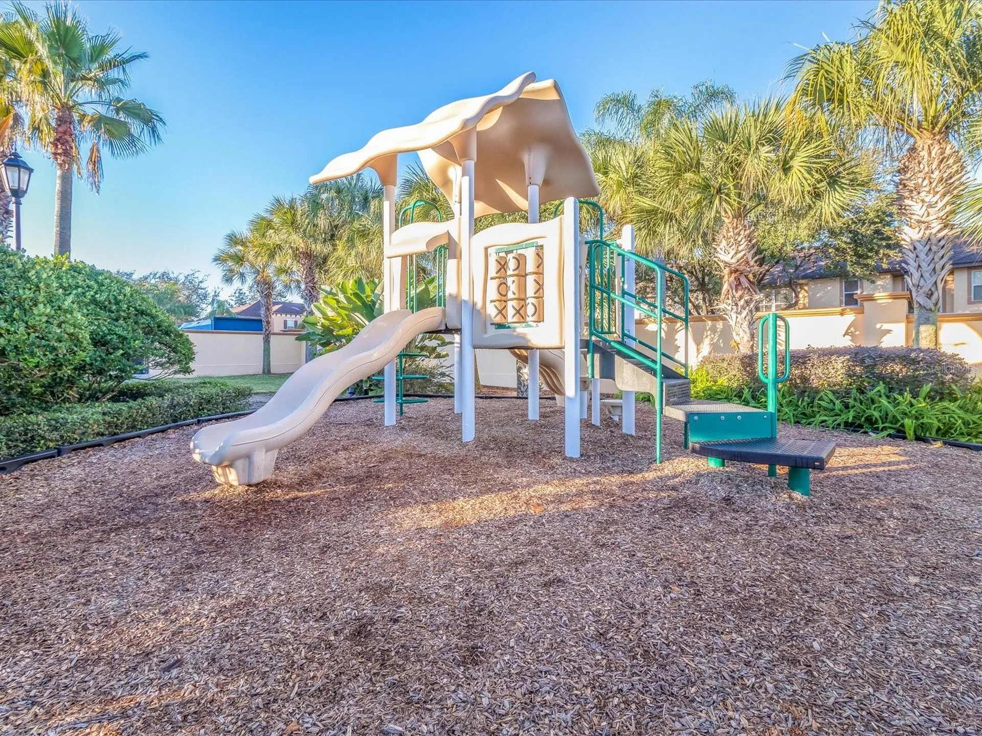 3948 Calabria Avenue Davenport FL 33897