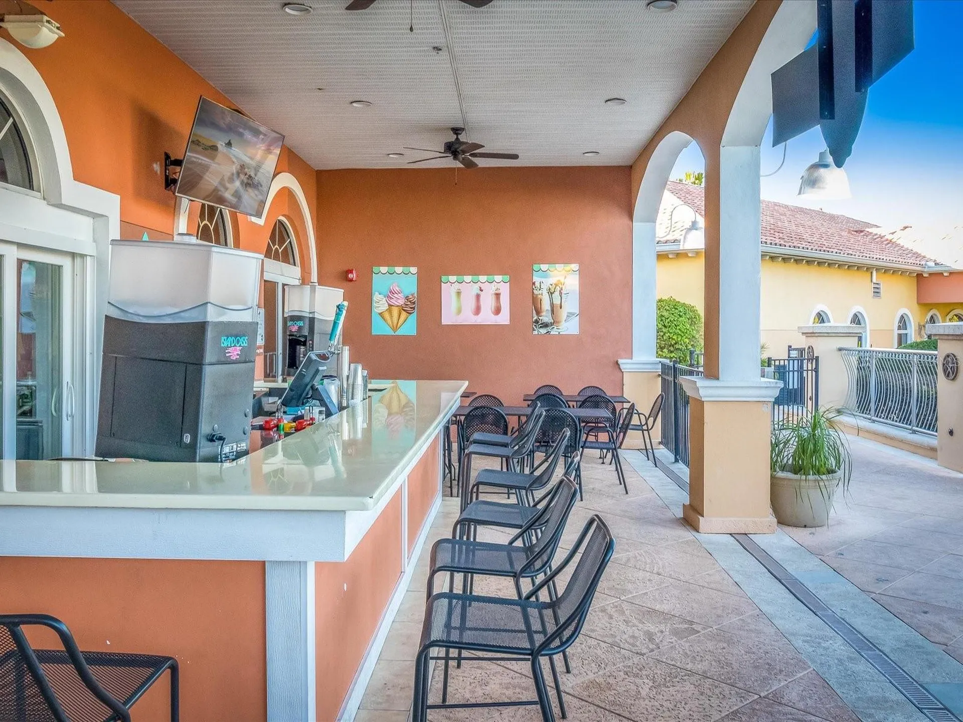 3948 Calabria Avenue Davenport FL 33897