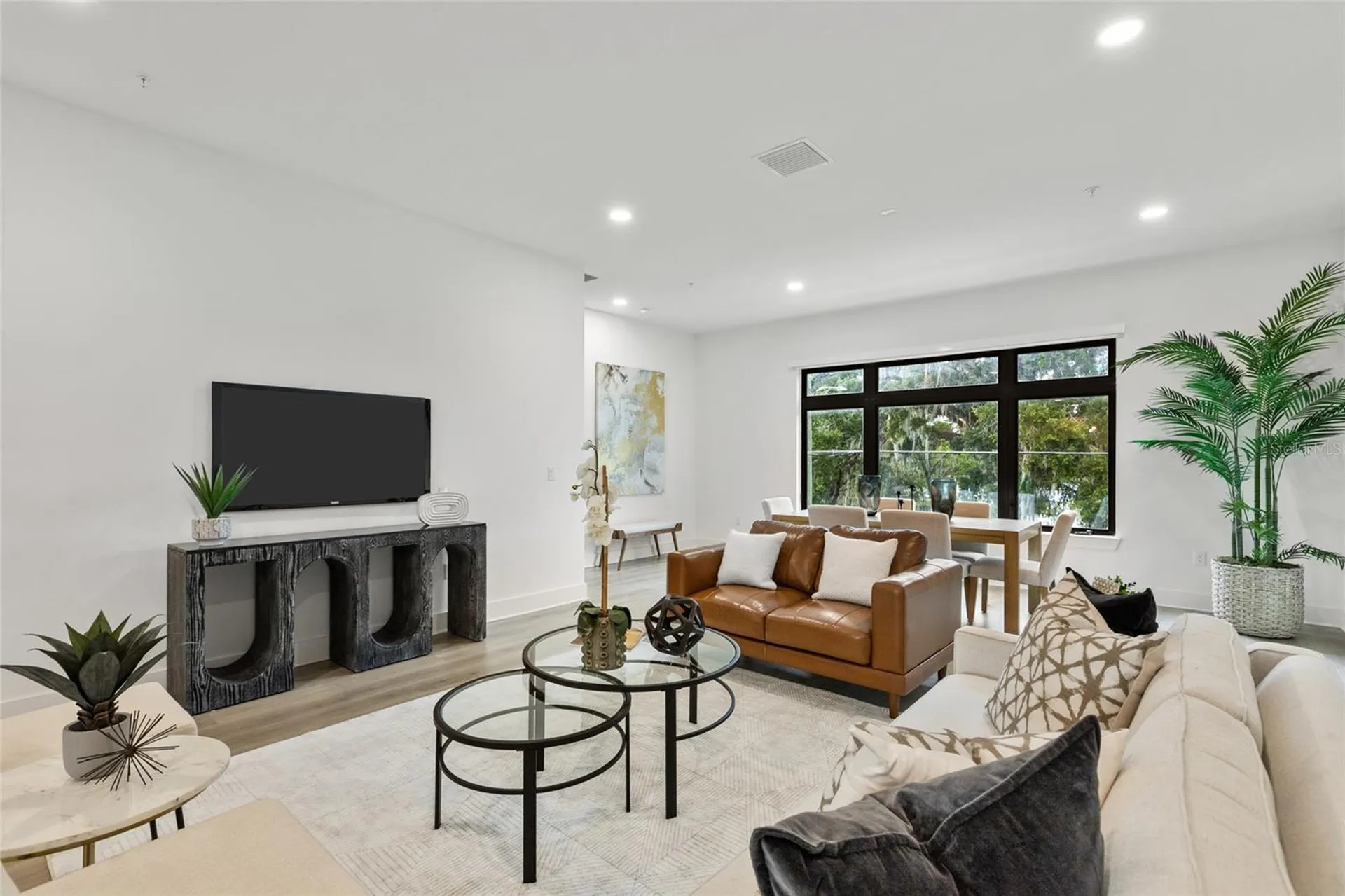 266 Park Lake Street Orlando FL 32803