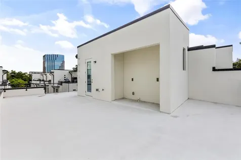 266 Park Lake Street Orlando FL 32803