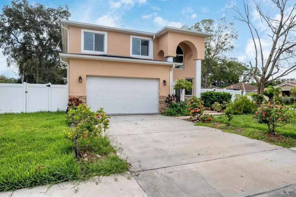 8115 61st Street N Pinellas Park FL 33781