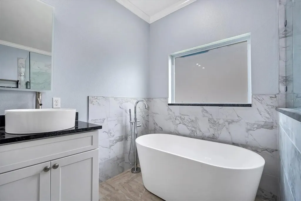 8115 61st Street N Pinellas Park FL 33781