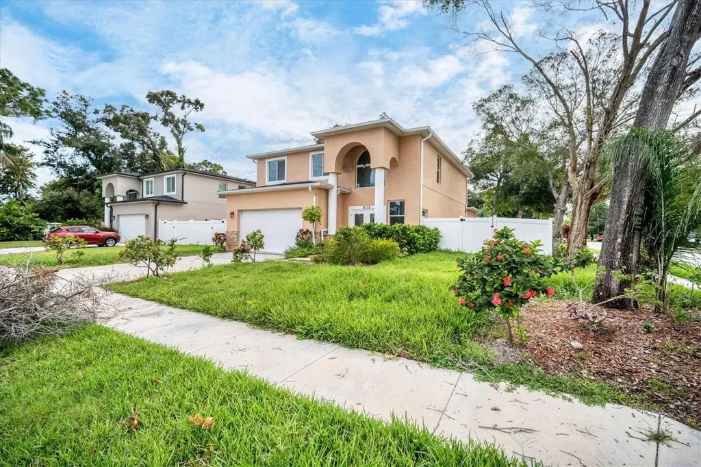 8115 61st Street N Pinellas Park FL 33781