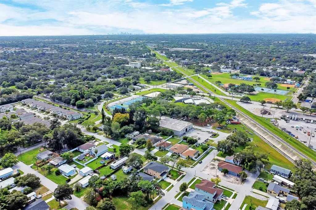 8115 61st Street N Pinellas Park FL 33781