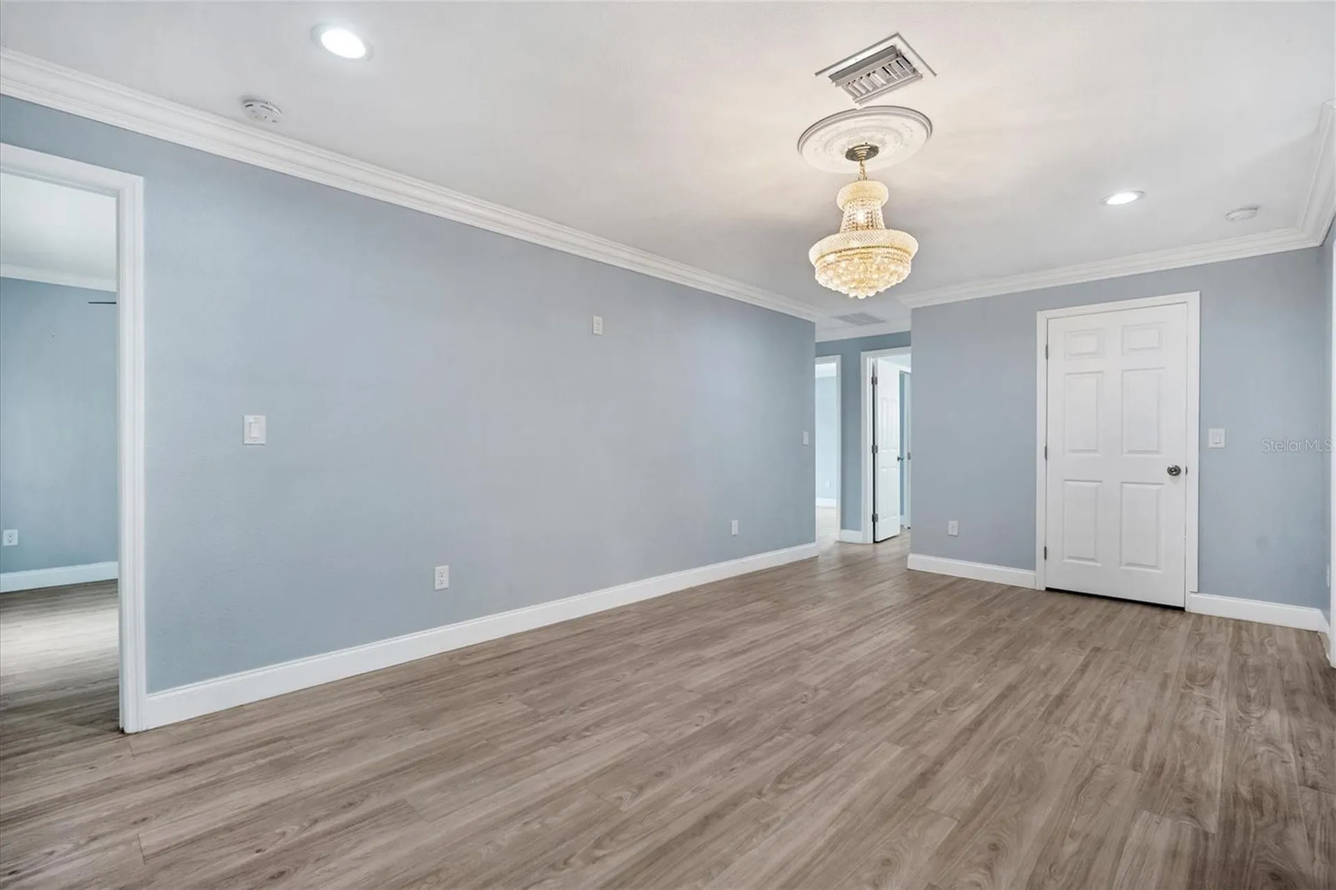 8115 61st Street N Pinellas Park FL 33781