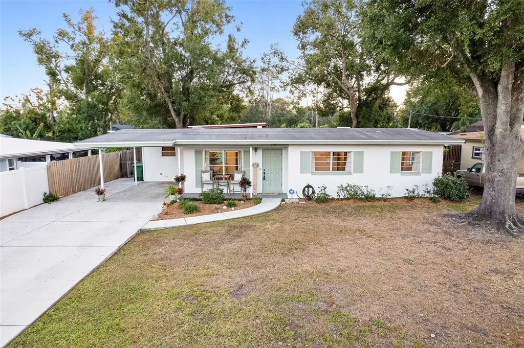 1712 W Jean Street Tampa FL 33604