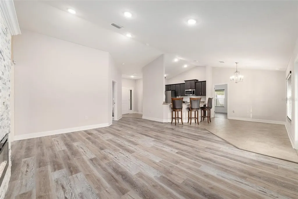 4413 NW 1st Court Ocala FL 34475