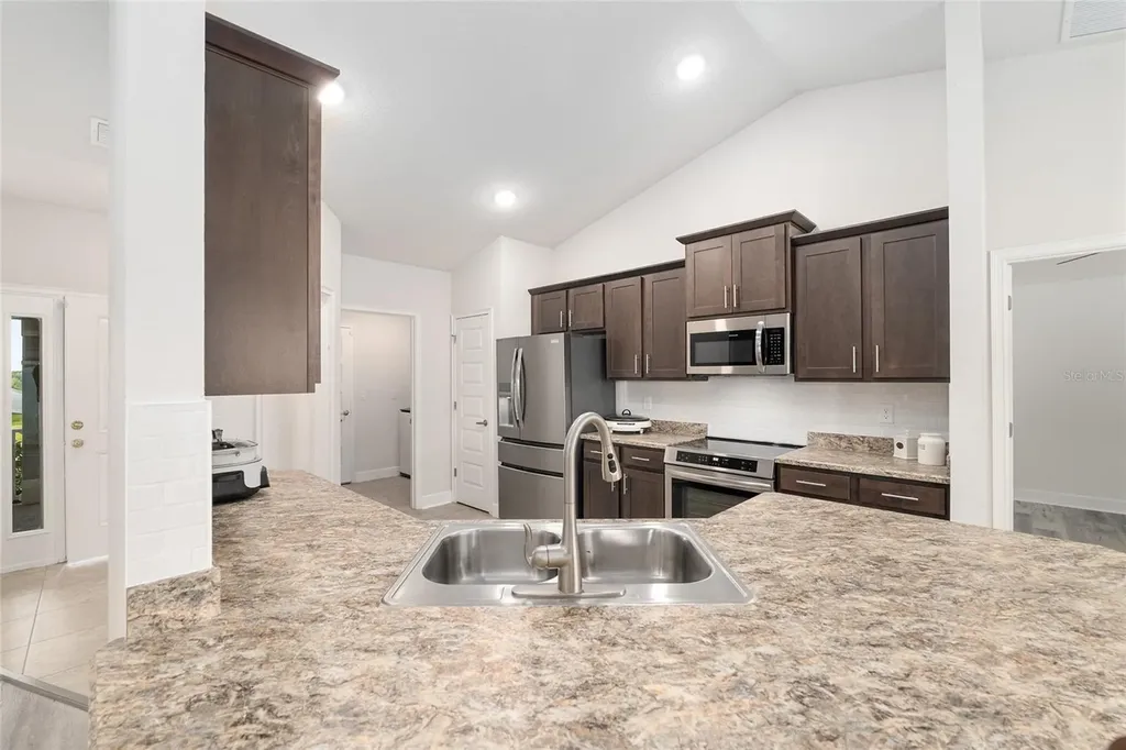 4413 NW 1st Court Ocala FL 34475