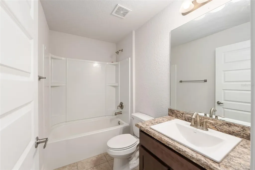 4413 NW 1st Court Ocala FL 34475