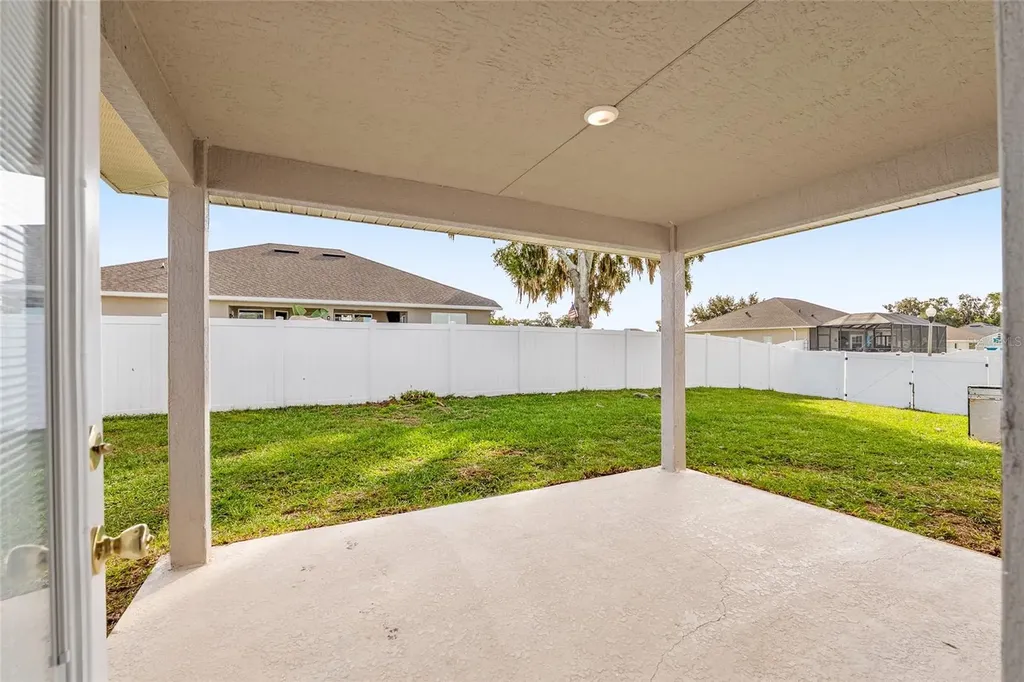 4413 NW 1st Court Ocala FL 34475