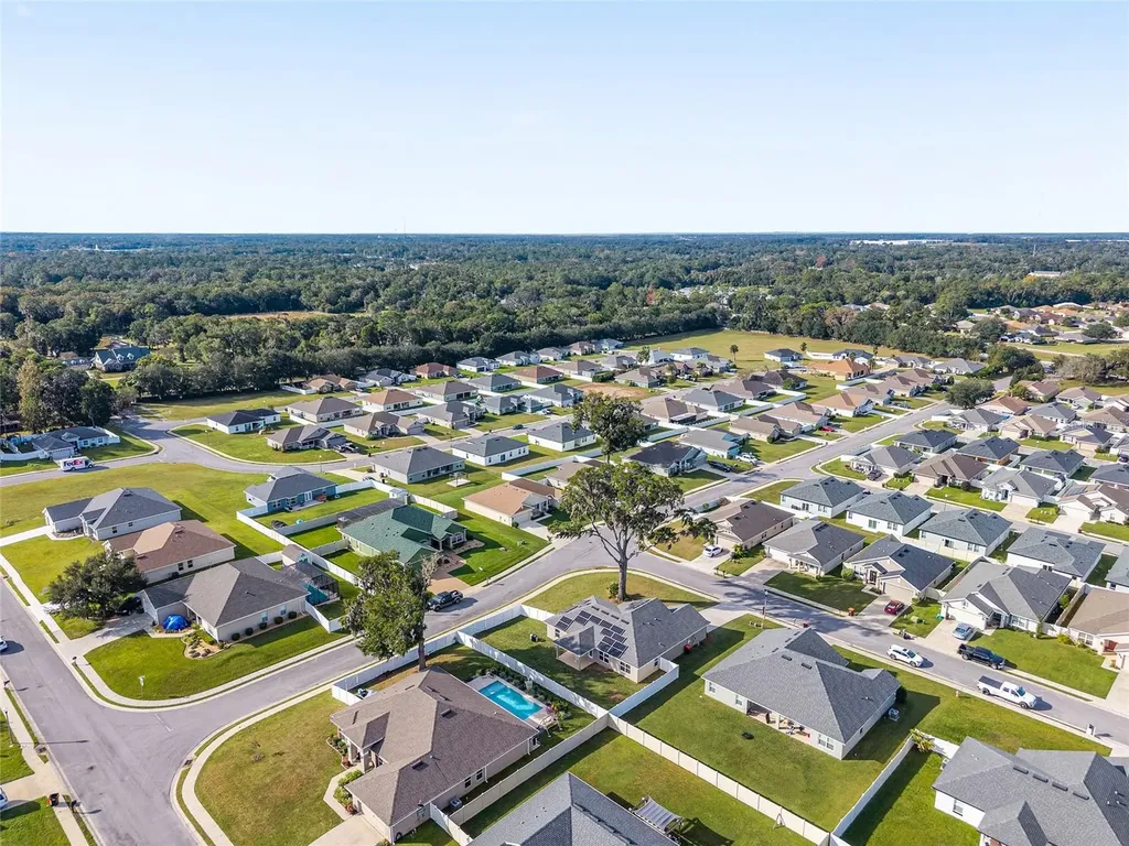 4413 NW 1st Court Ocala FL 34475