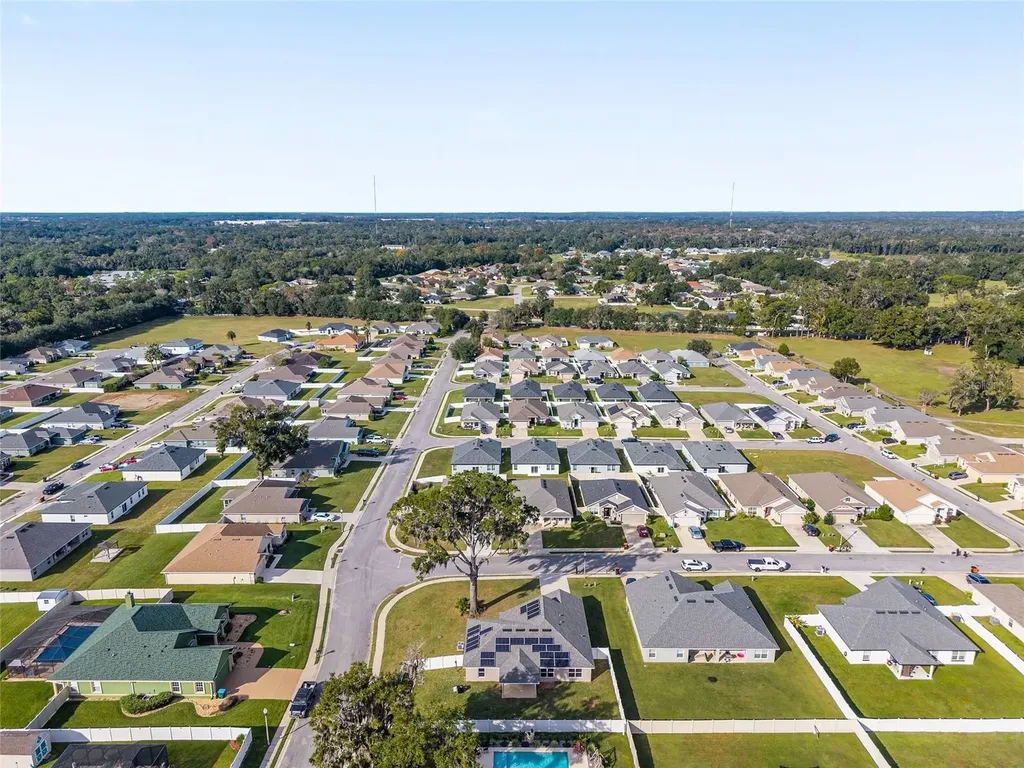 4413 NW 1st Court Ocala FL 34475