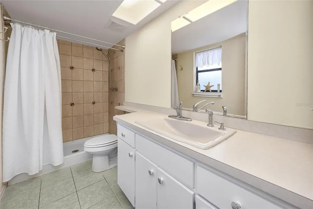 2561 Royal Pines Circle Clearwater FL 33763