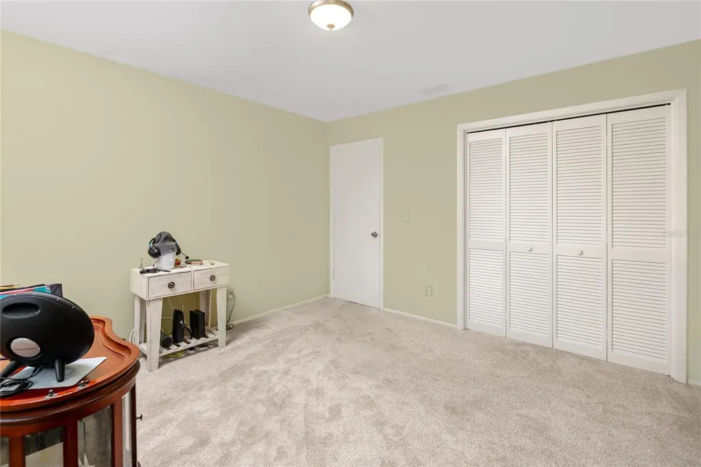 2561 Royal Pines Circle Clearwater FL 33763