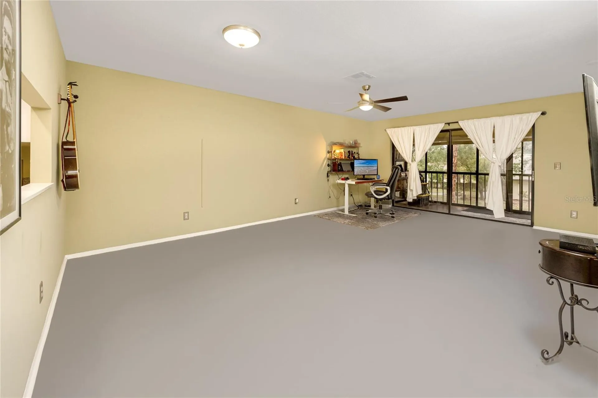 2561 Royal Pines Circle Clearwater FL 33763