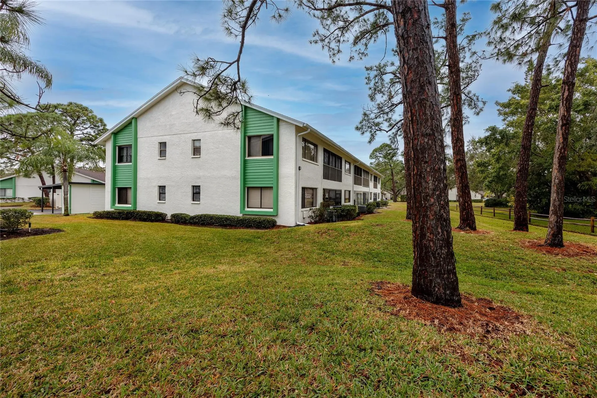 2561 Royal Pines Circle Clearwater FL 33763