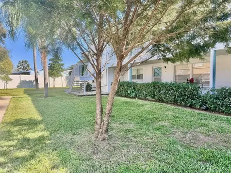5217 81st Street N St Petersburg FL 33709