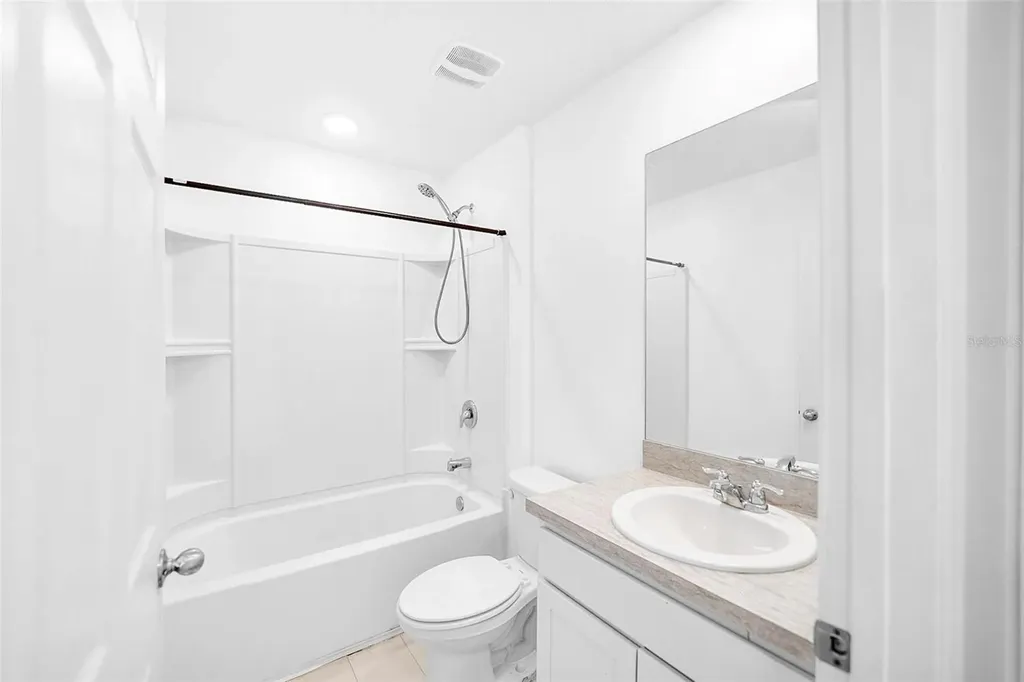 1798 SW Cecelia Lane Port St Lucie FL 34953