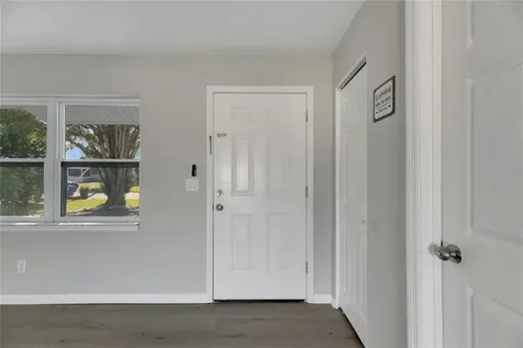 527 Fox Run Trail Apollo Beach FL 33572