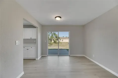 527 Fox Run Trail Apollo Beach FL 33572