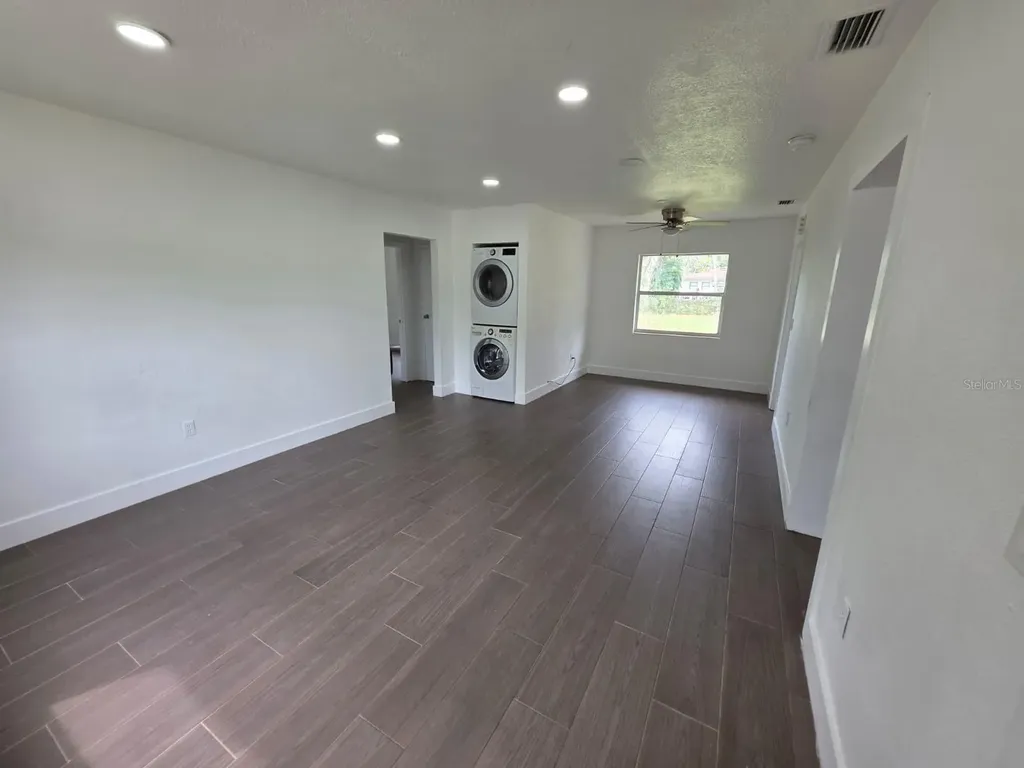 1614 N Washington Avenue Clearwater FL 33755