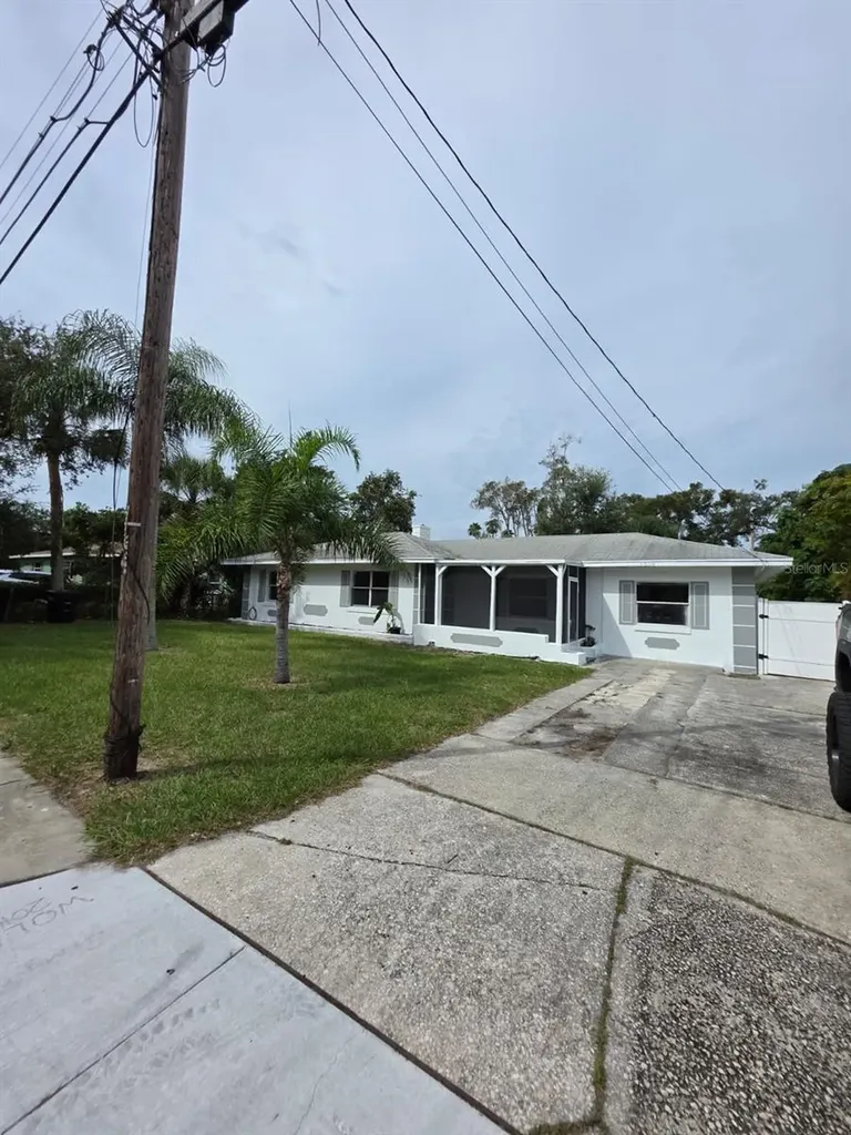 1614 N Washington Avenue Clearwater FL 33755