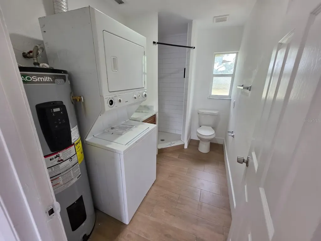 1614 N Washington Avenue Clearwater FL 33755