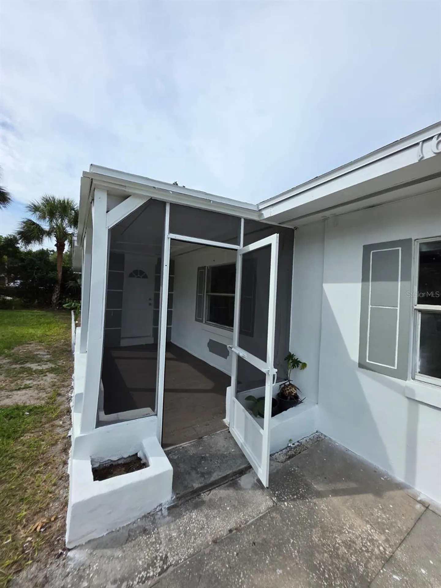 1614 N Washington Avenue Clearwater FL 33755
