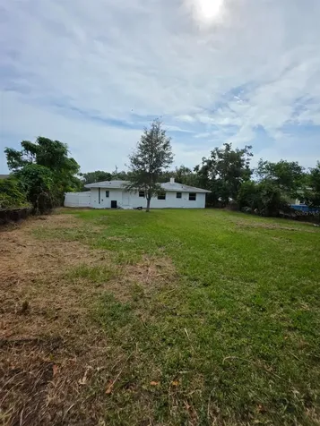 1614 N Washington Avenue Clearwater FL 33755