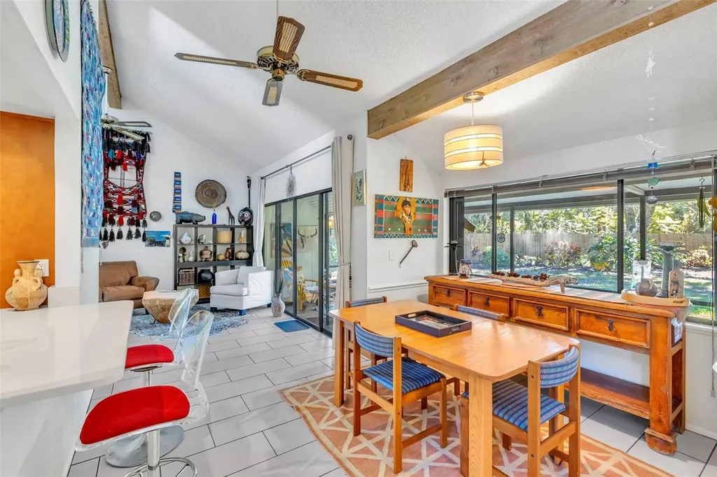 4364 Woodmans Chart Sarasota FL 34235