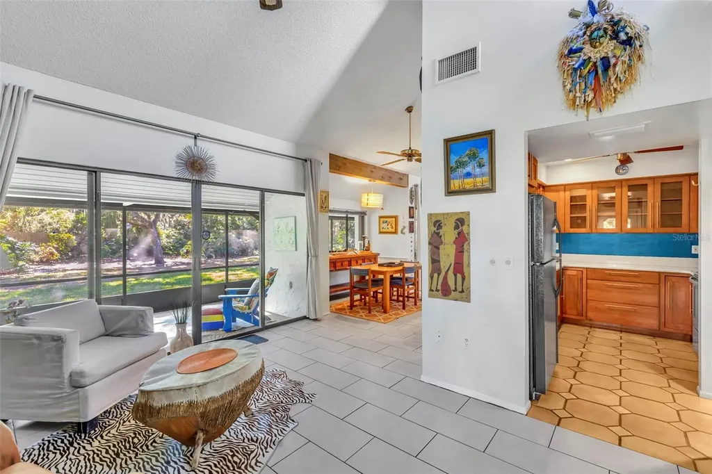 4364 Woodmans Chart Sarasota FL 34235