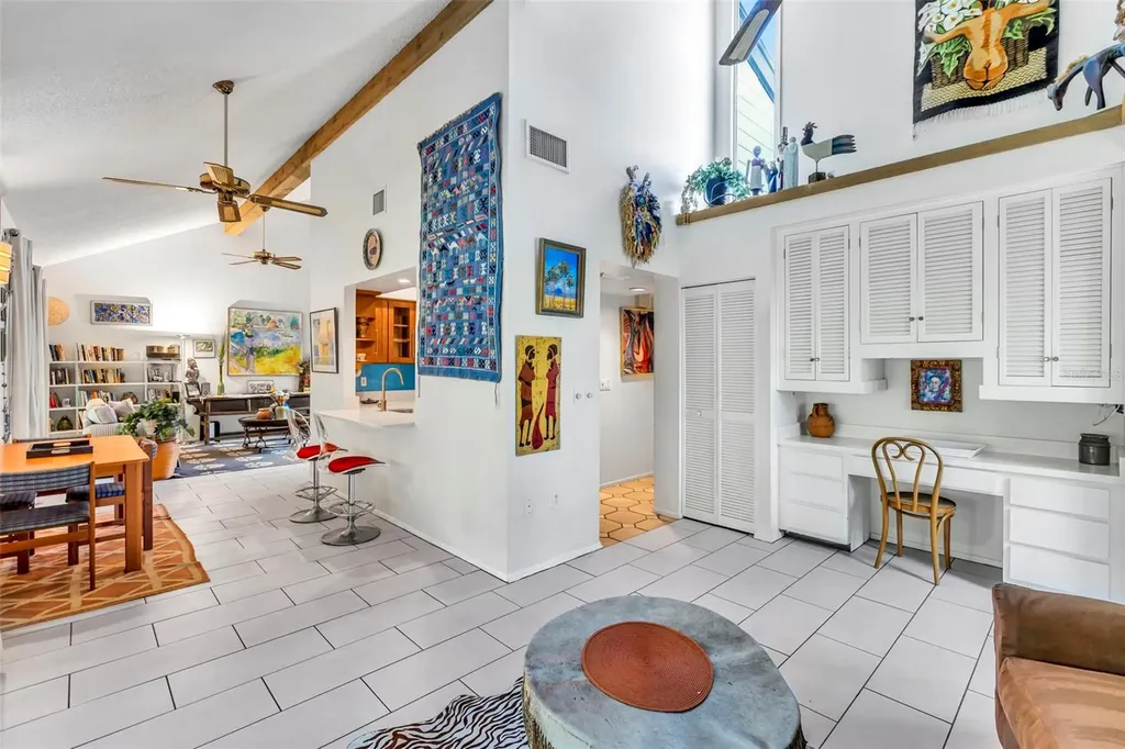 4364 Woodmans Chart Sarasota FL 34235