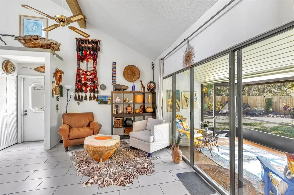 4364 Woodmans Chart Sarasota FL 34235