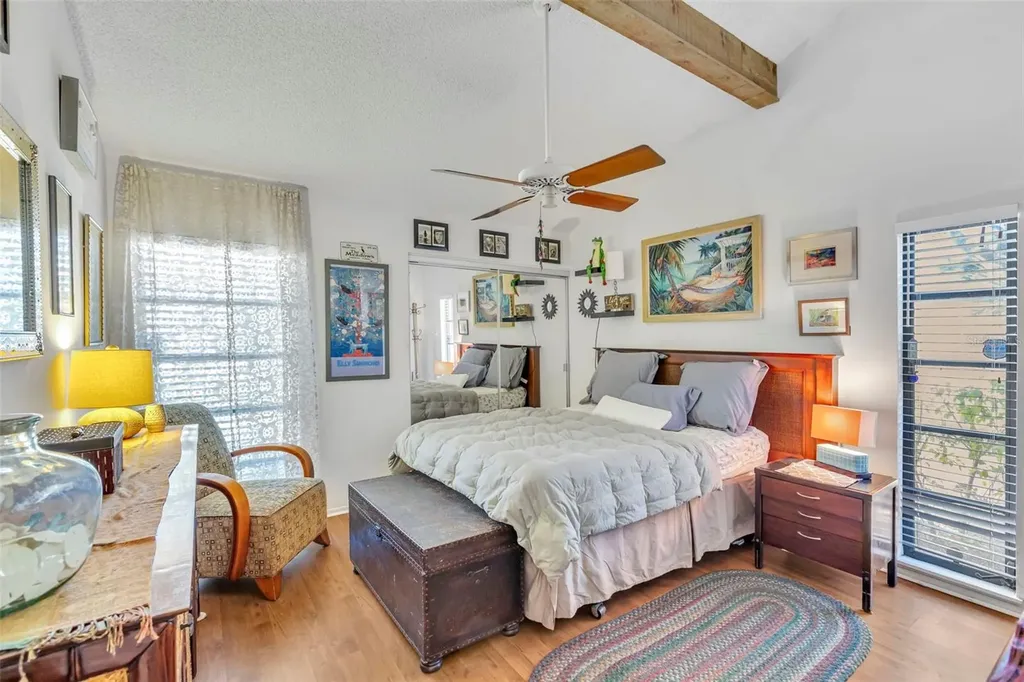 4364 Woodmans Chart Sarasota FL 34235