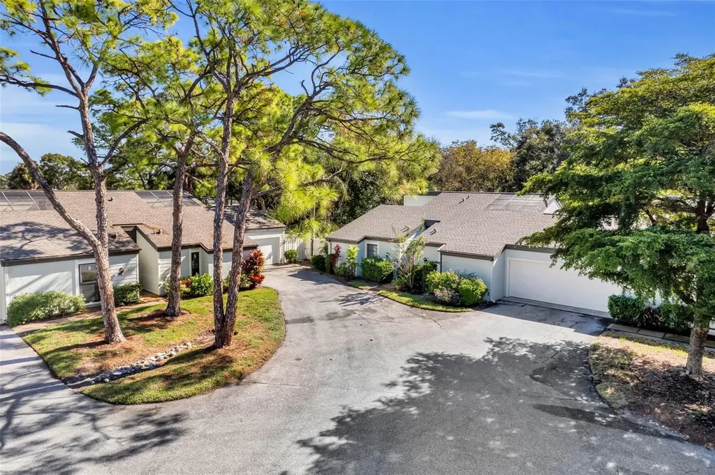 4364 Woodmans Chart Sarasota FL 34235