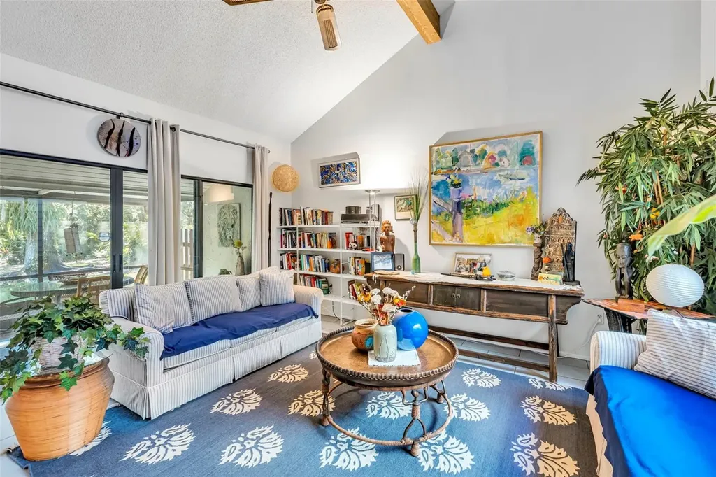 4364 Woodmans Chart Sarasota FL 34235