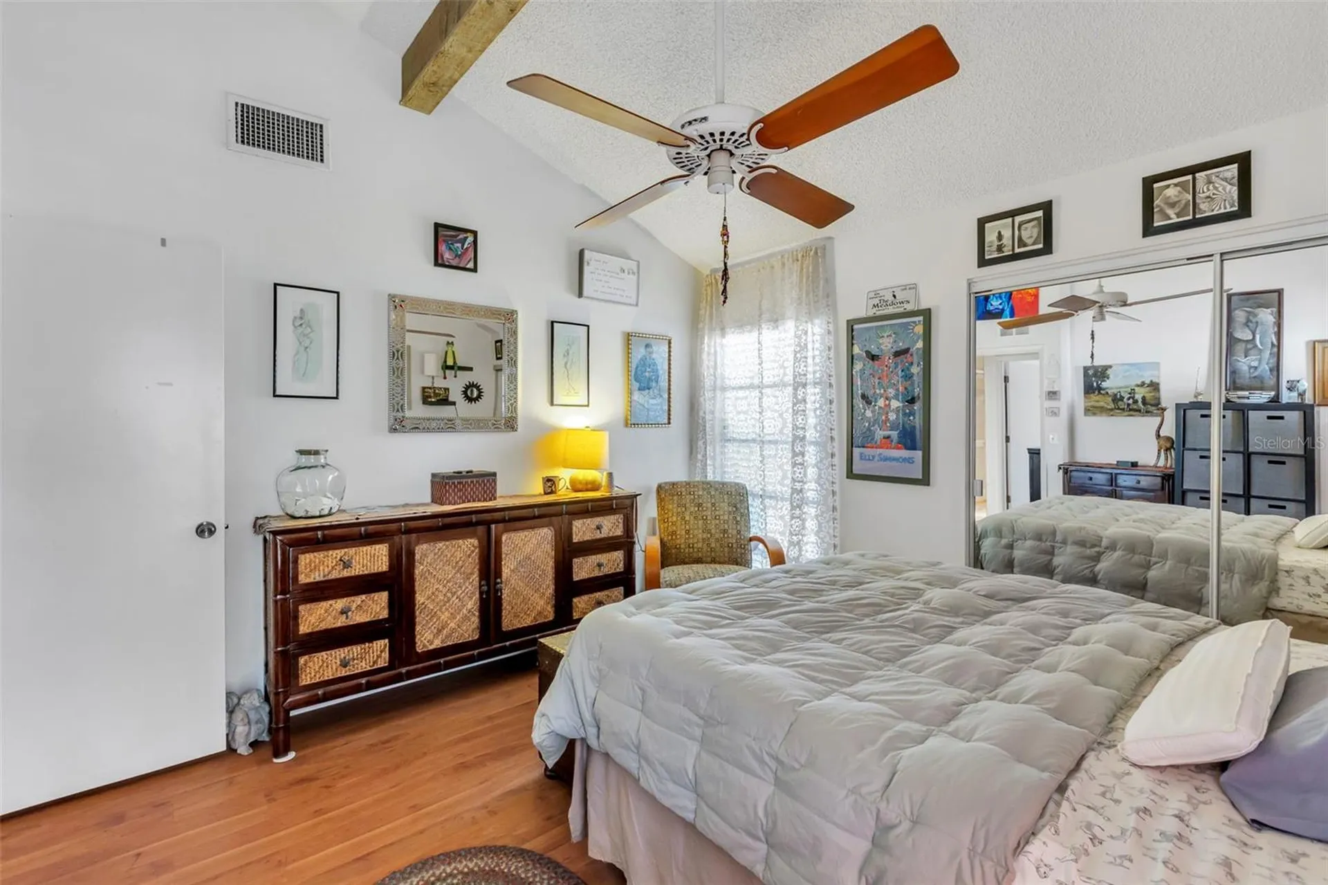 4364 Woodmans Chart Sarasota FL 34235