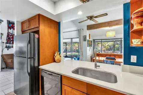 4364 Woodmans Chart Sarasota FL 34235