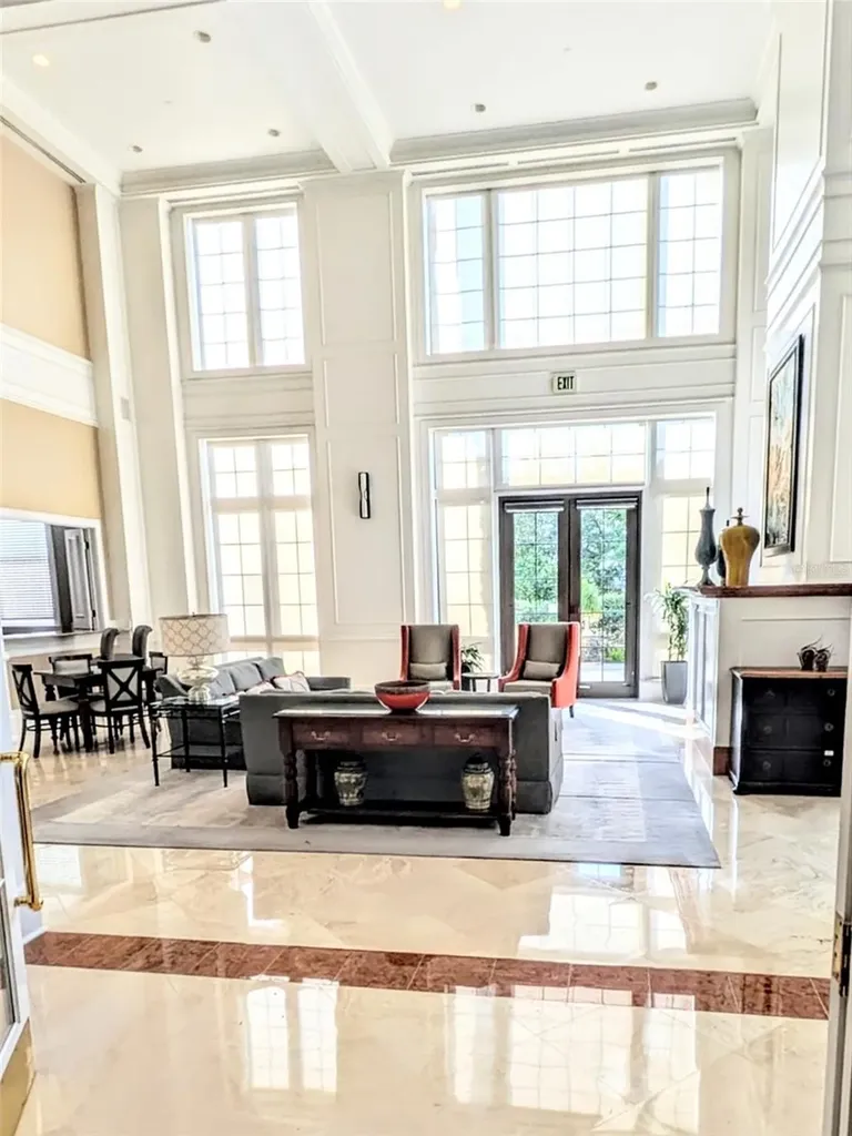 750 N Tamiami Trail Sarasota FL 34236