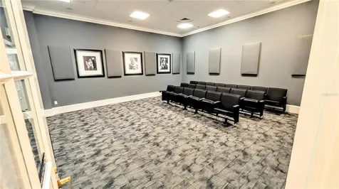 750 N Tamiami Trail Sarasota FL 34236