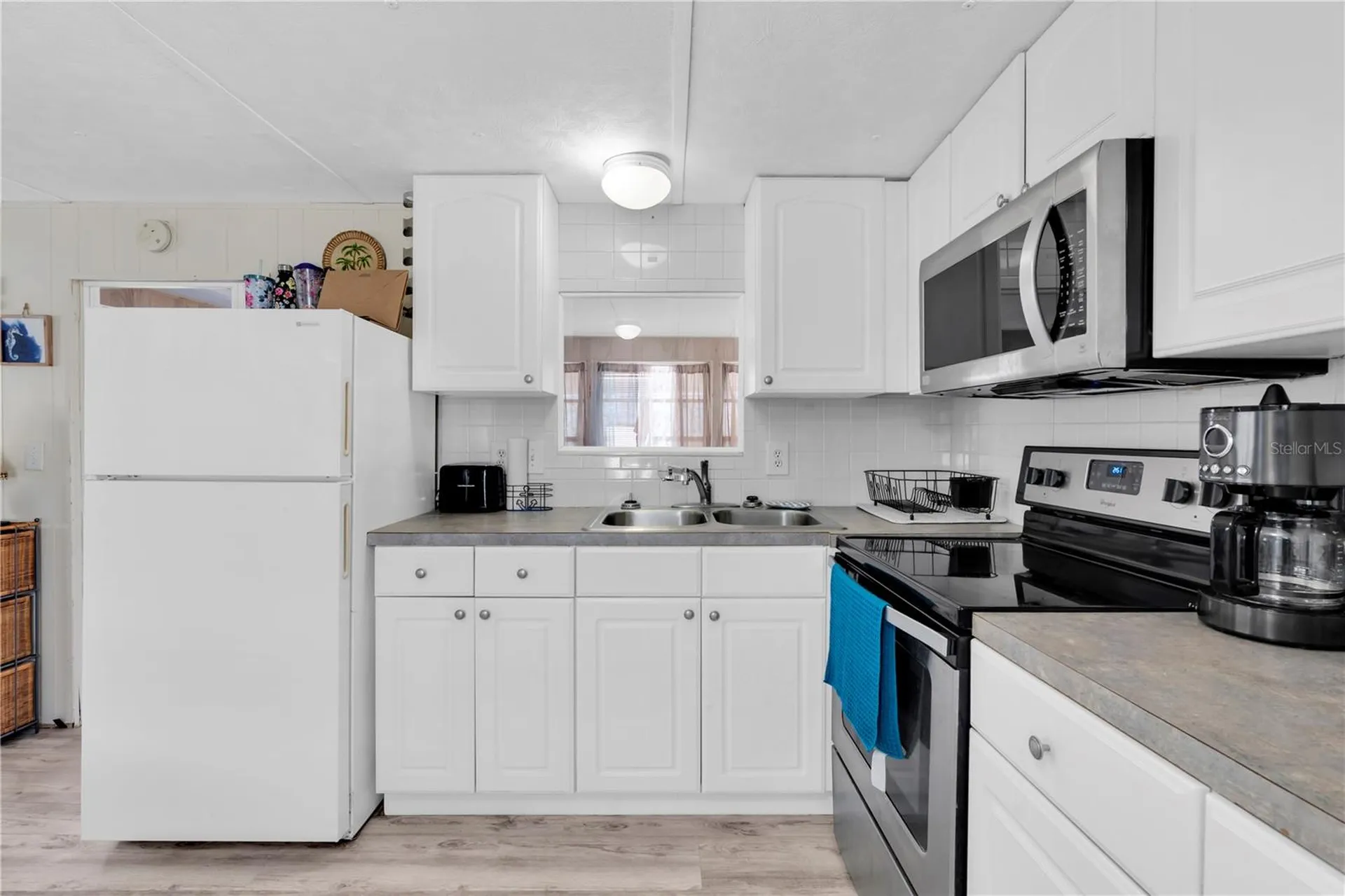 7801 34th Avenue N St Petersburg FL 33710