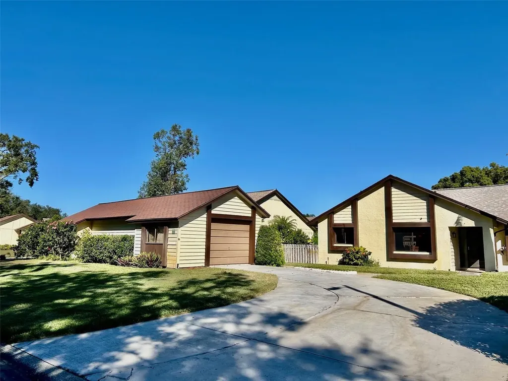 2459 Bay Berry Drive Clearwater FL 33763