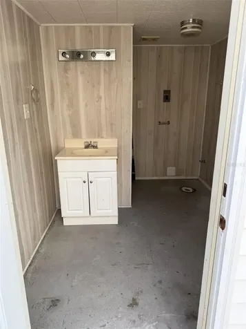 251 Patterson Road Haines City FL 33844