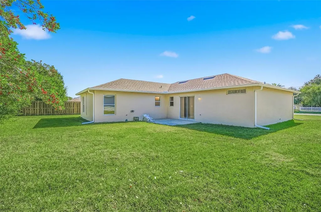 106 La Mancha Drive Palm Coast FL 32137