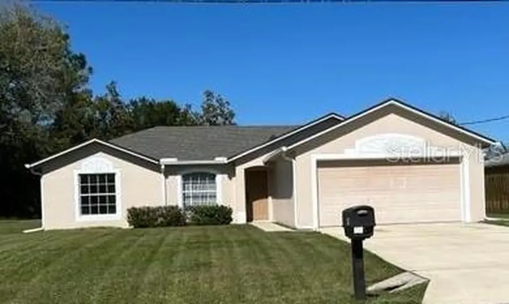 106 La Mancha Drive Palm Coast FL 32137