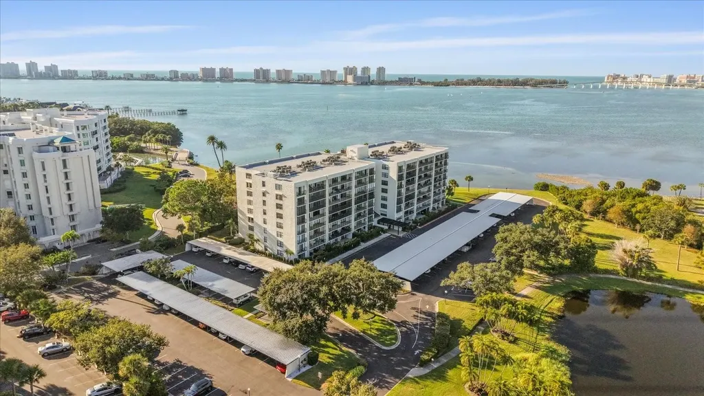 100 Oakmont Lane Belleair FL 33756